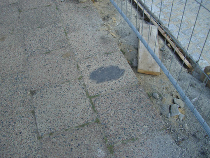 080722_baustelle.jpg (90615 Byte)